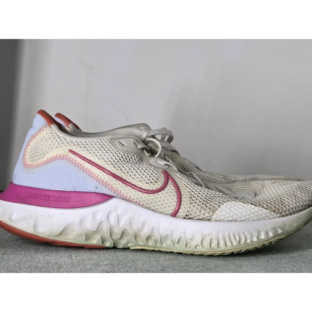 Nike renew run