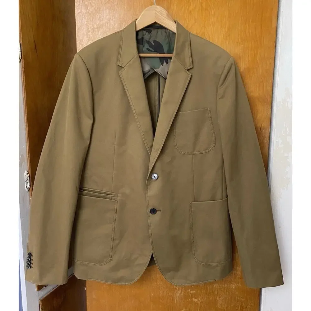 Valentino tan green