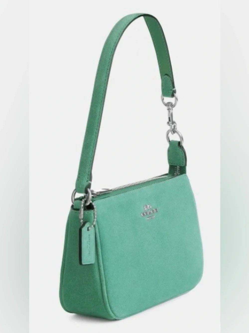 Coach closure 25