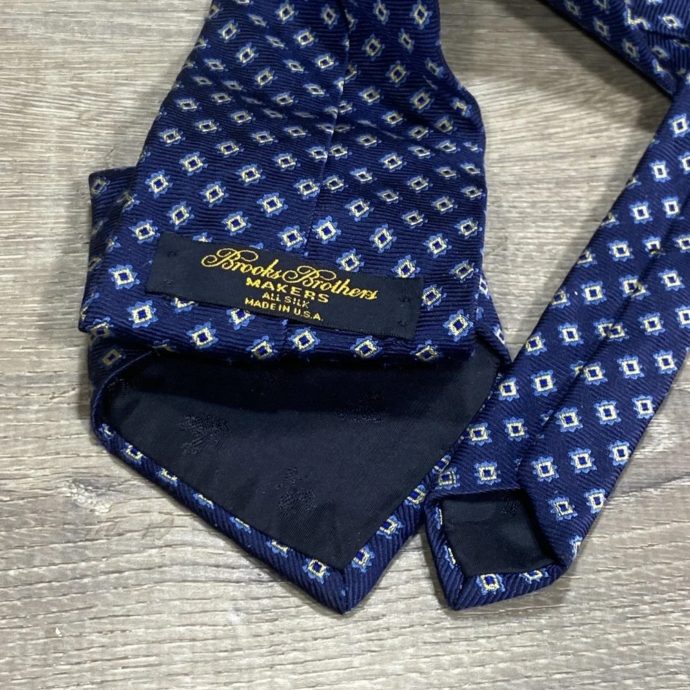 Brooks Brothers brand brooks