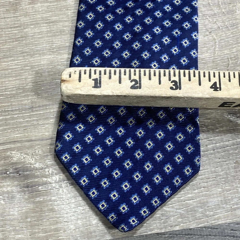 Brooks Brothers brand brooks