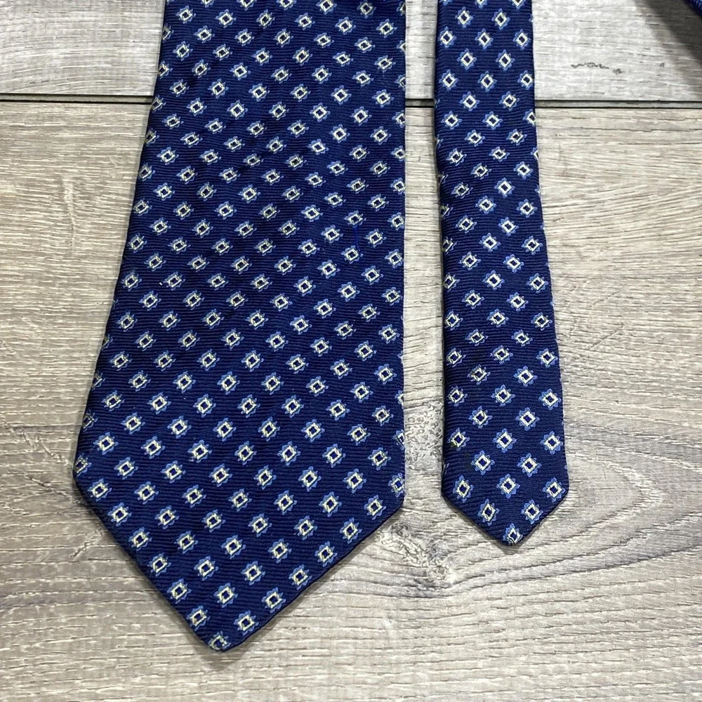 Brooks Brothers brand brooks