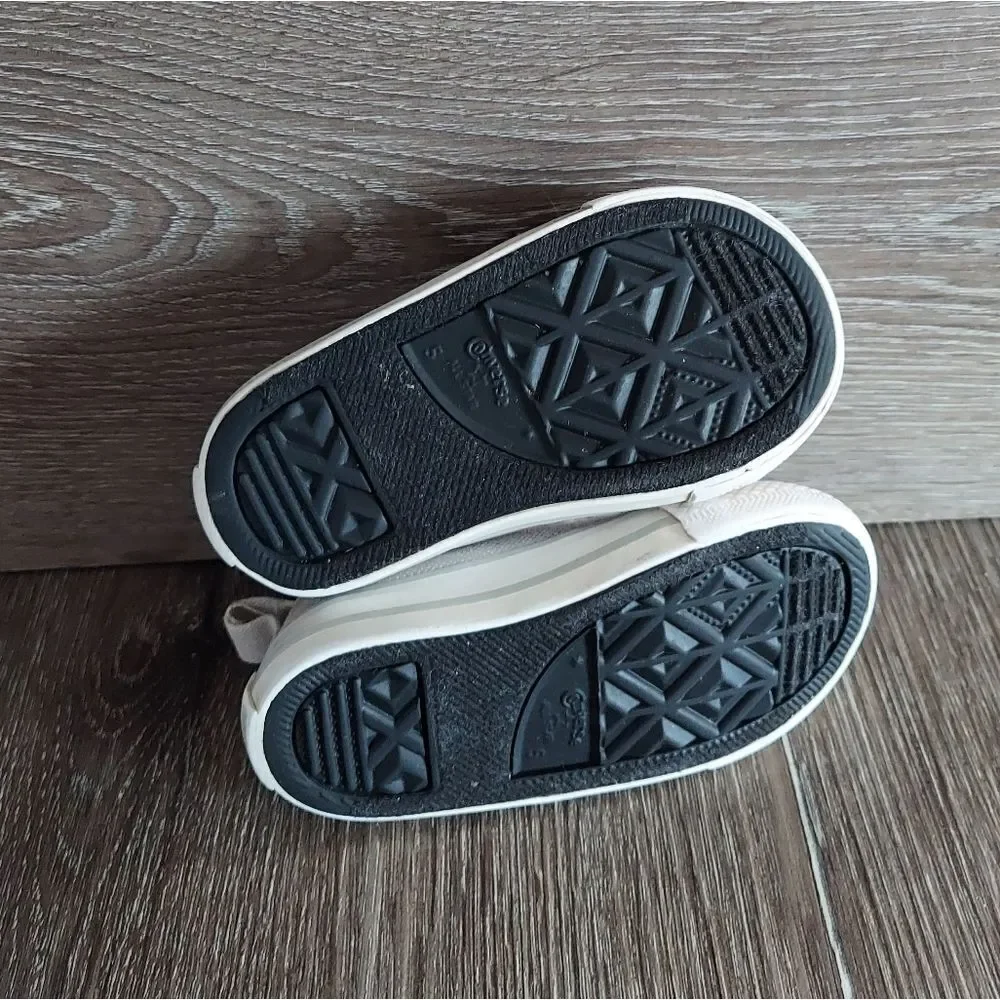 Converse sneaker hook