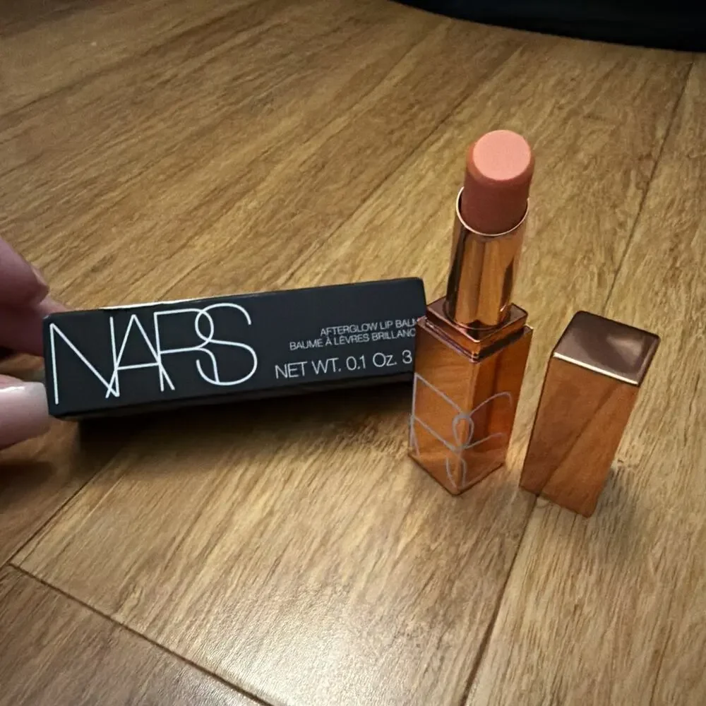 NARS afterglow lip