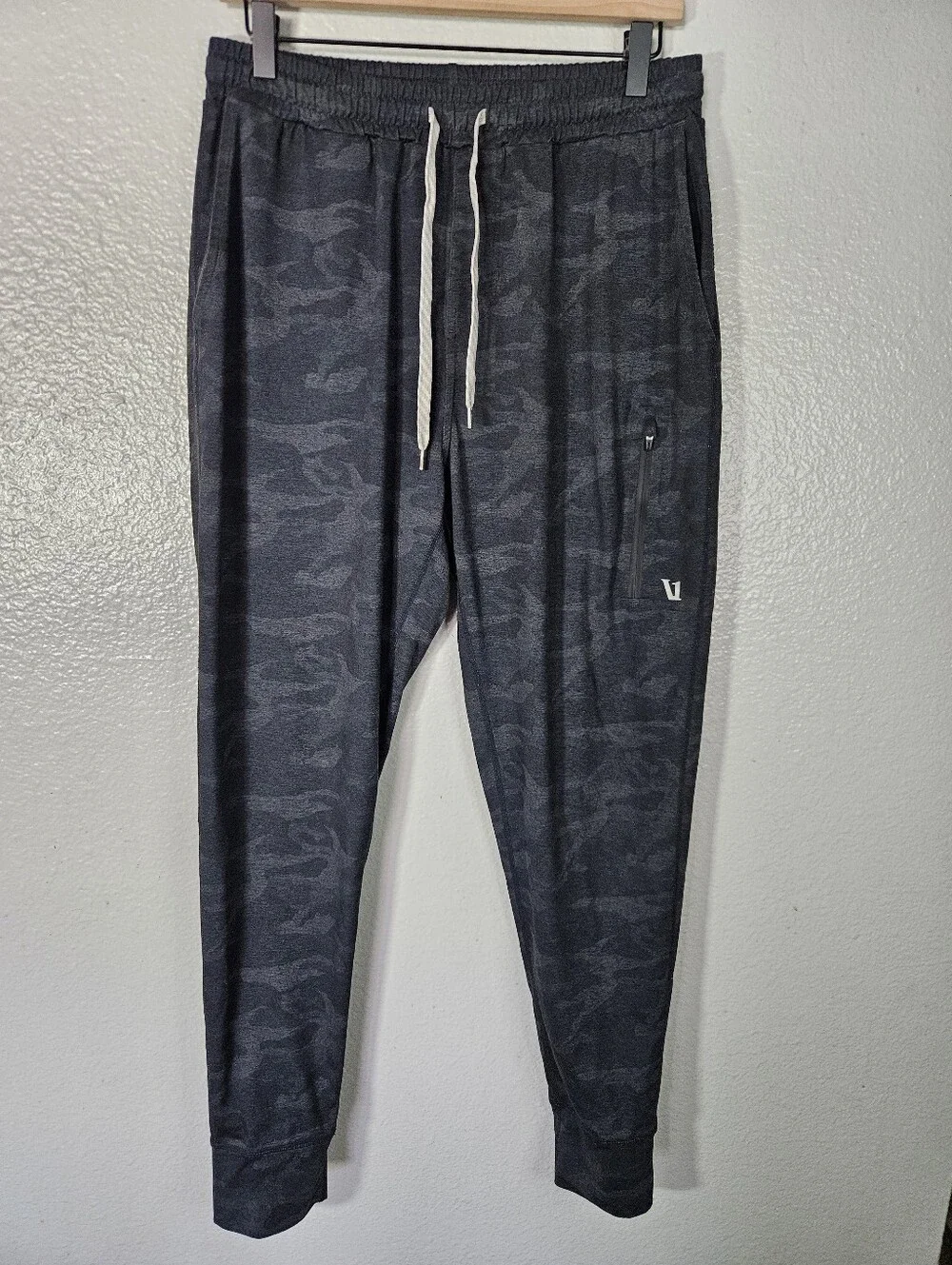 Vuori Sunday Performance Joggers Size L