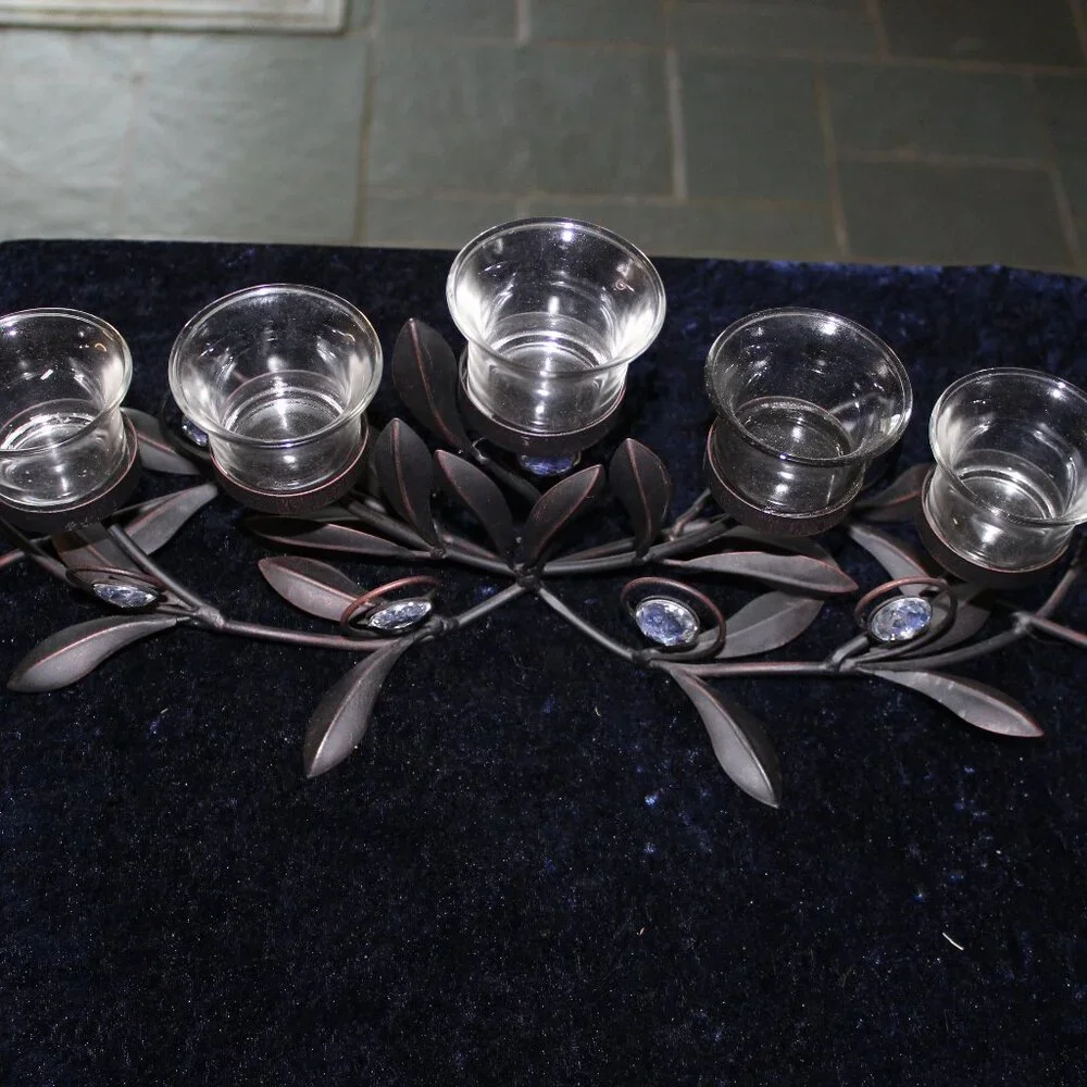 Center piece 5-votive candle holder