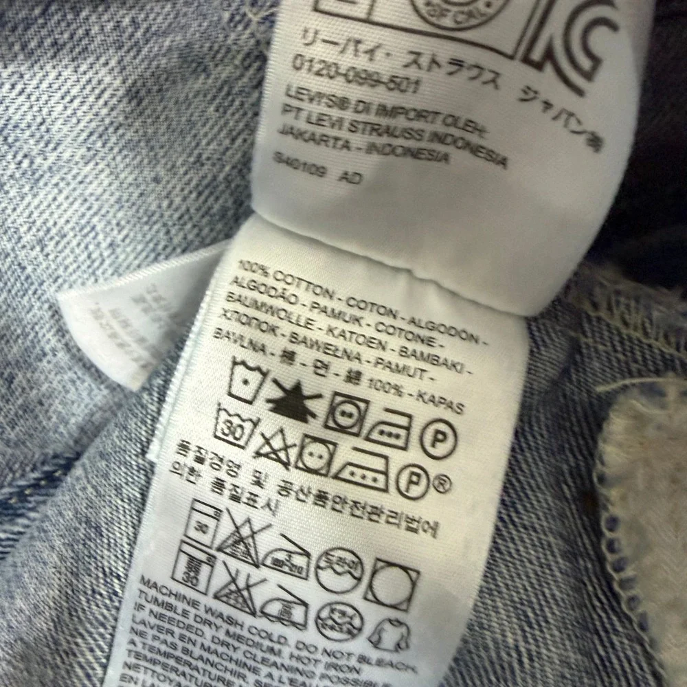 Levis levi denim