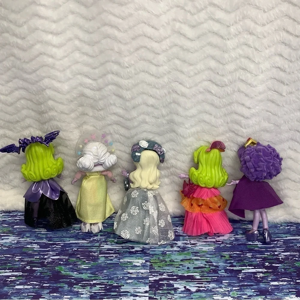 Capsule Chix Fashion Dolls 5