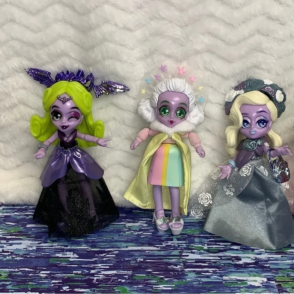 Capsule Chix Fashion Dolls 5