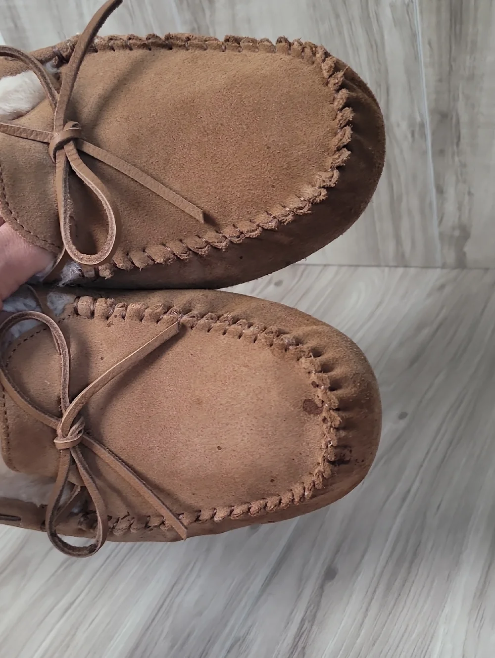 UGG questions leave
