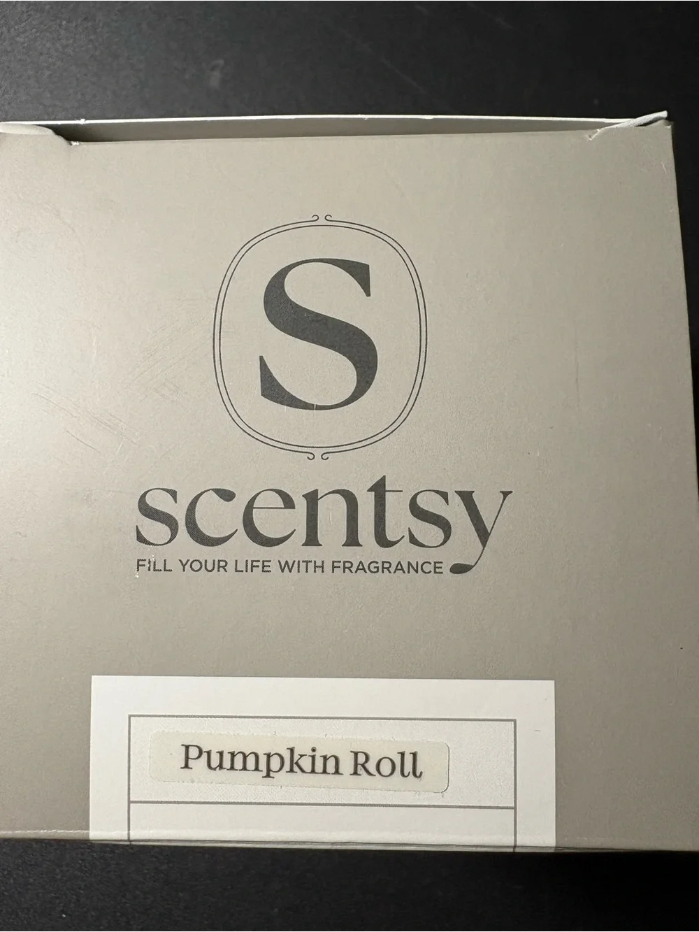 Scentsy enjoy candle ideal