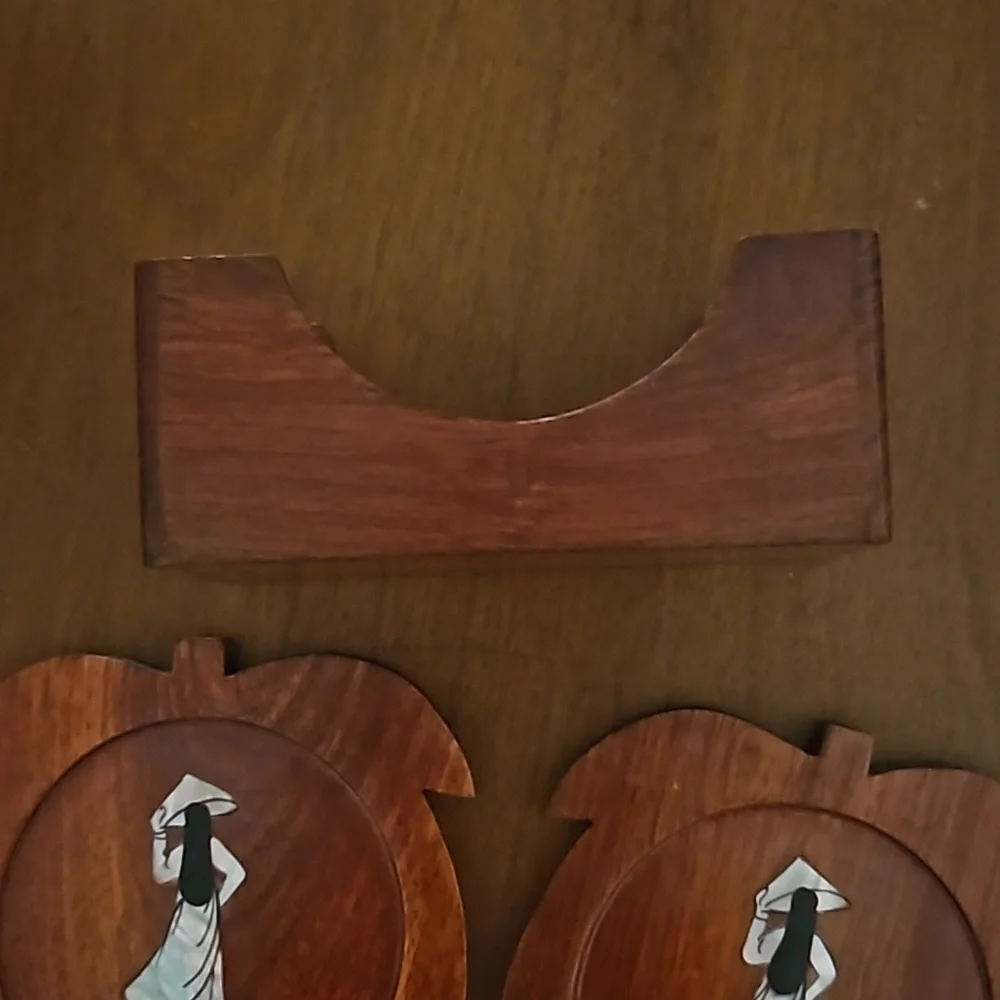 Vintage 1960s Set of Six Mother of Pearl Japanese Lady Floral Coaster Set