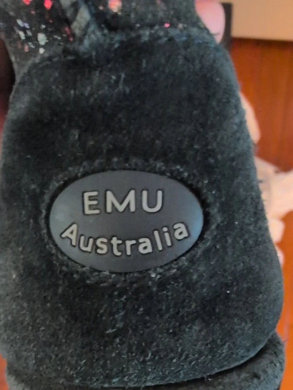 Emu black kids