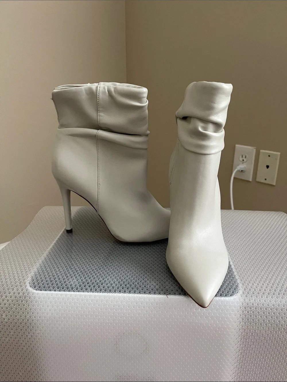 Jessica Simpson Cream Pointed-Toe Stiletto Ankle Boots