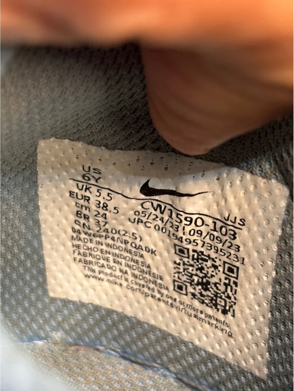 Nike size day