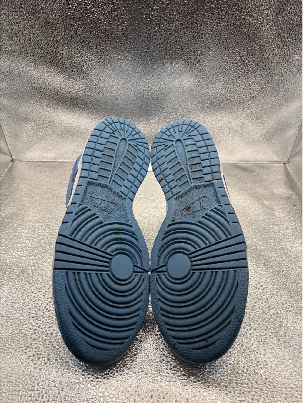 Nike low size