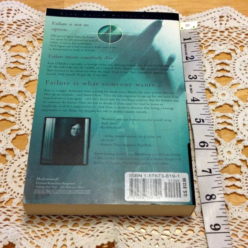Dee Henderson $10 book