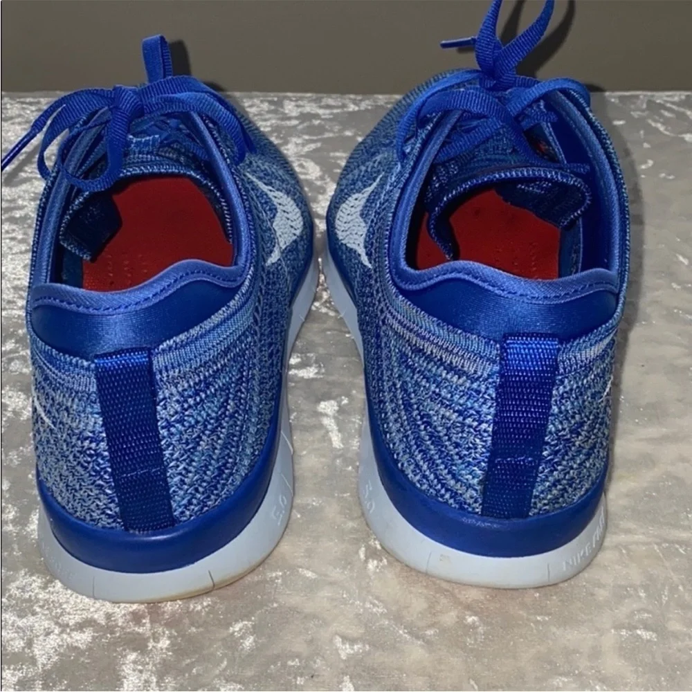Nike gently used