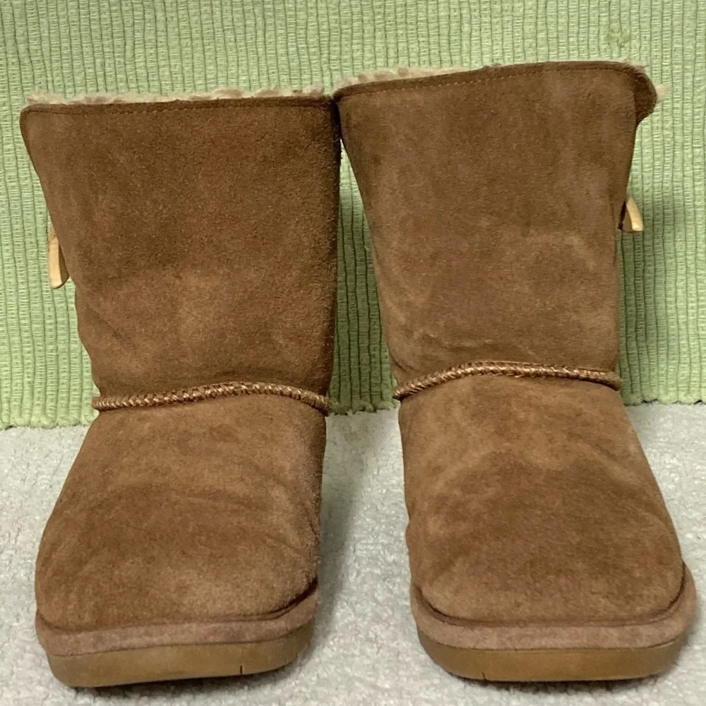 BearPaw abigail suede