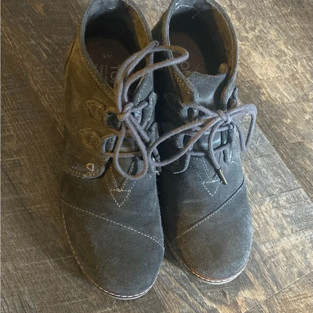 Toms stylish green