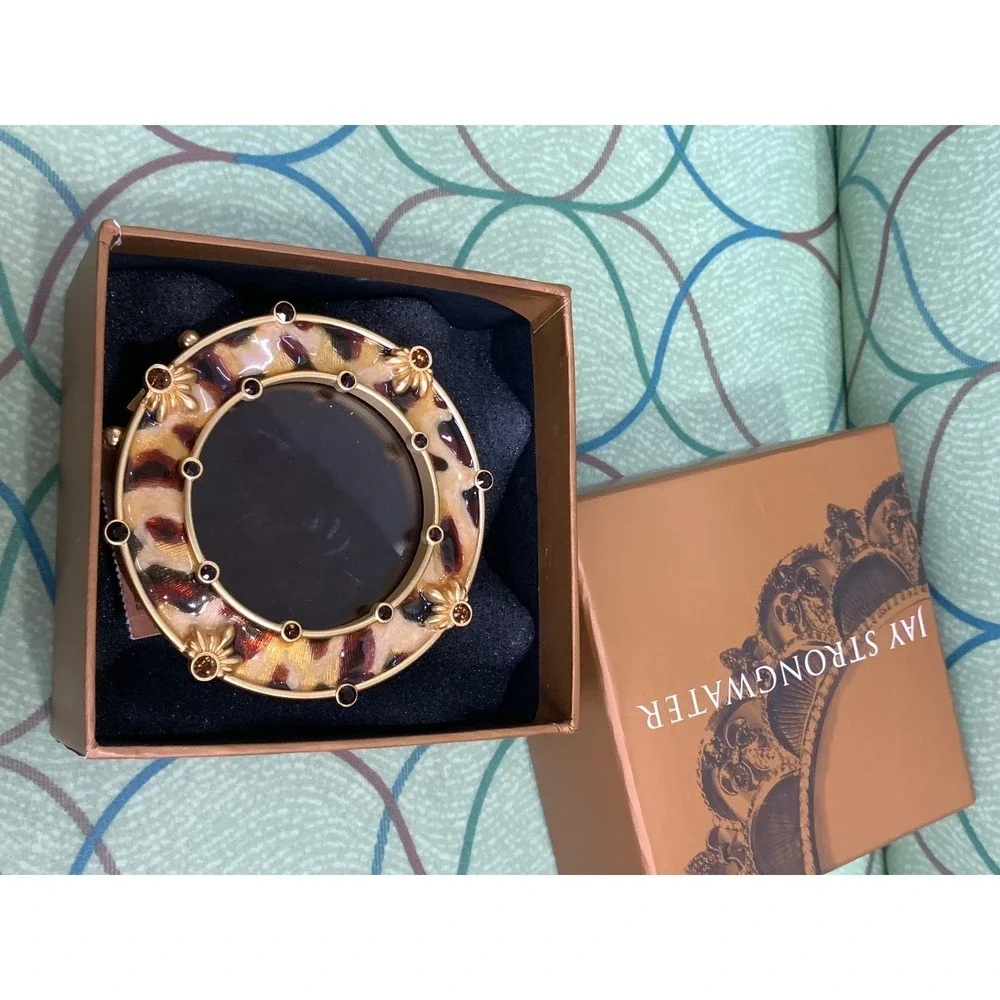 Jay Strongwater box new