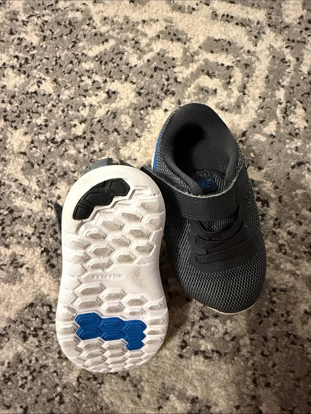Nike lightweight breathable