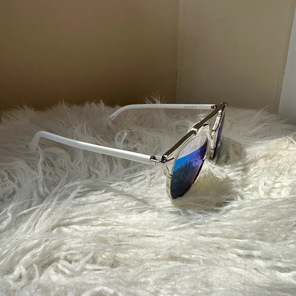 Dior frames mirrored