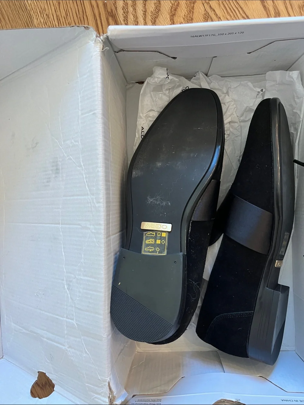 N/A men’s loafers