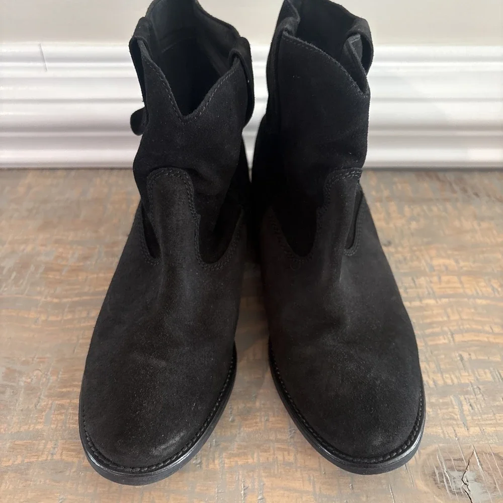 Anthropologie Hidden Wedge Booties Black‎ Size 36