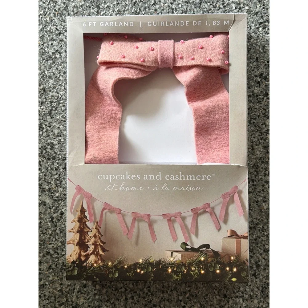 Cupcakes and Cashmere Pink Felt Bow Garland 6ft Beaded Holiday Decor New