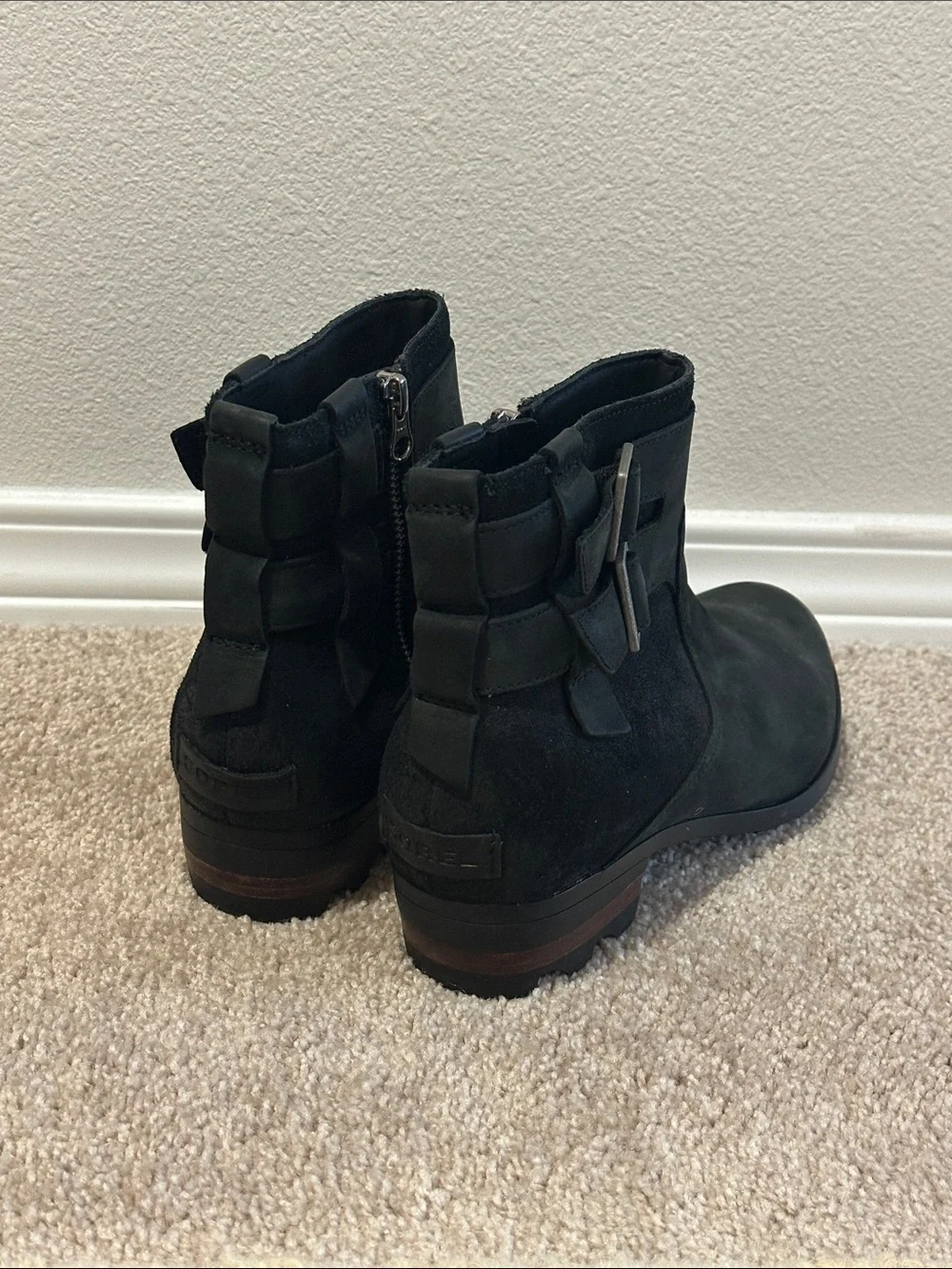Sorel Lolla Ankle Booties