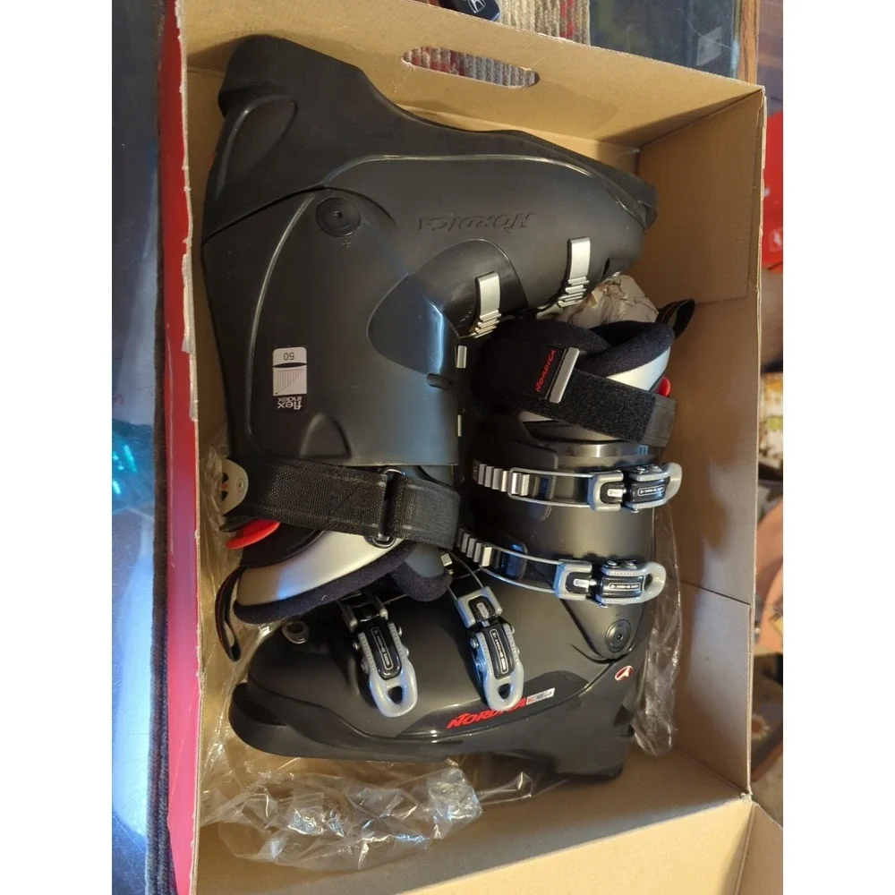 NOS‎ Nordica KSJ Men's Ski RACING Boots - Size 26.5 US 8.5 - Flex Index 50