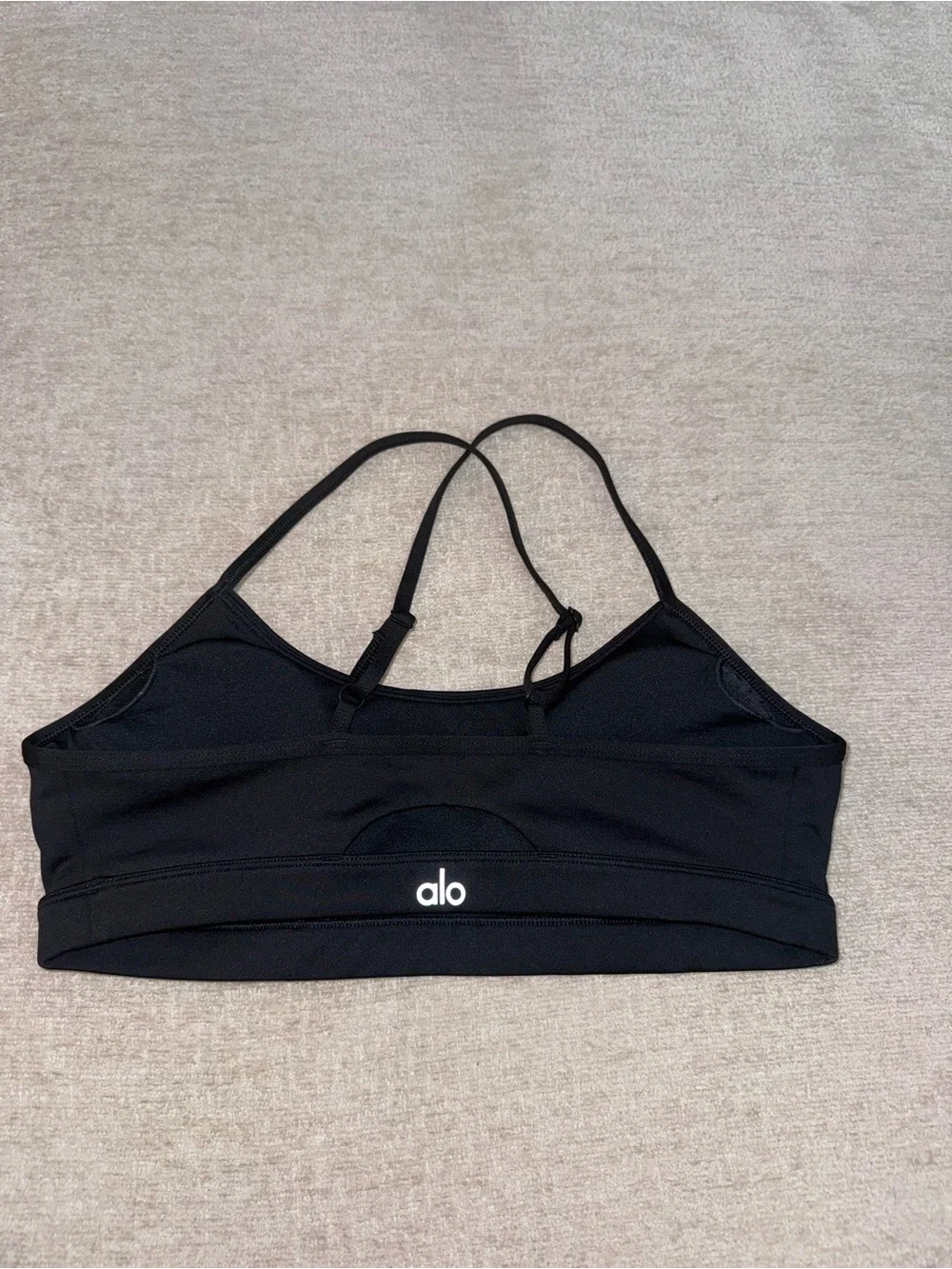 ALO Yoga sleek black