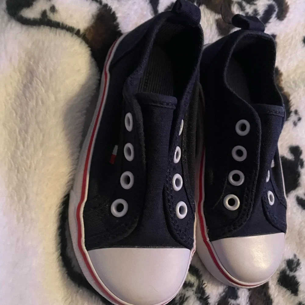 Tommy Hilfiger stylish comfortable