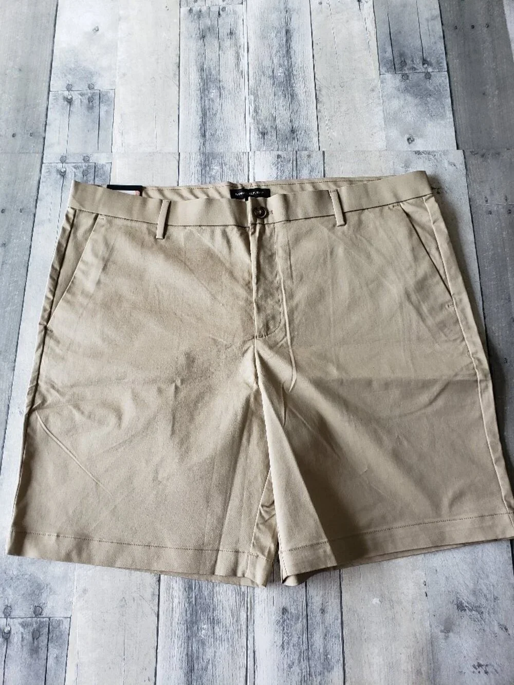Banana Republic 86 cream non