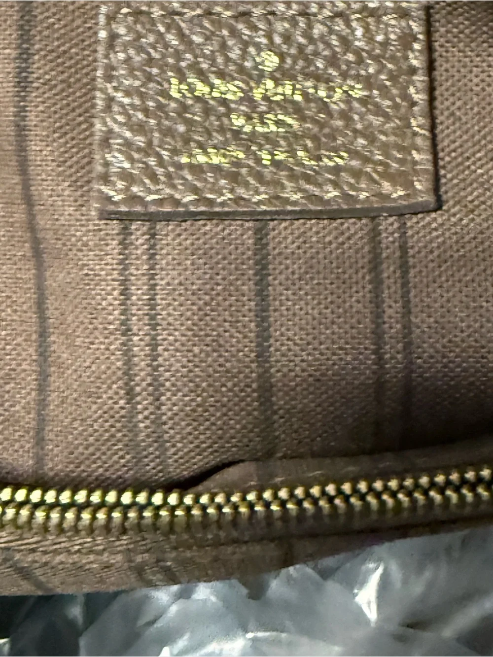 Louis Vuitton lv lumineuse