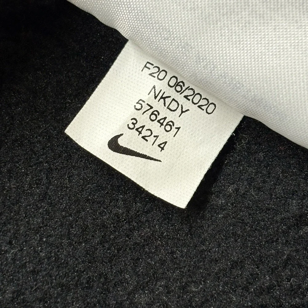 Nike great preowned