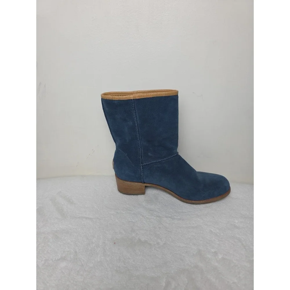 UGG Womens Cyrindra‎ Boot Size 9 Blue Suede Slouch Pull On Bootie Low Block Heel