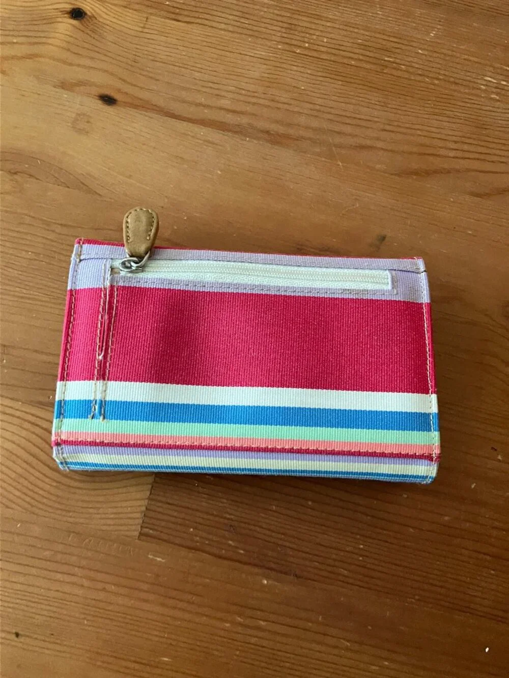 Kate Spaid New York wallet trifold canvas colorful striped metal brand logo6x4x1