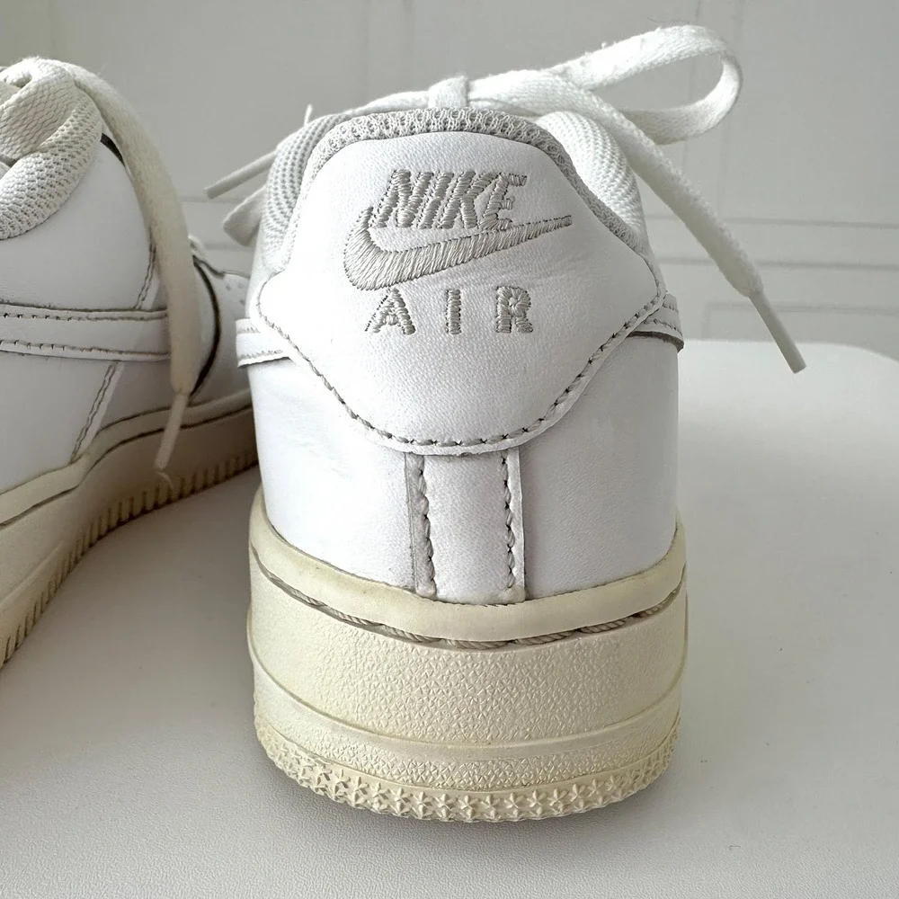 Nike Air Force 1 Low Kids White Leather Sneakers Shoes Size‎ 5.5 Youth