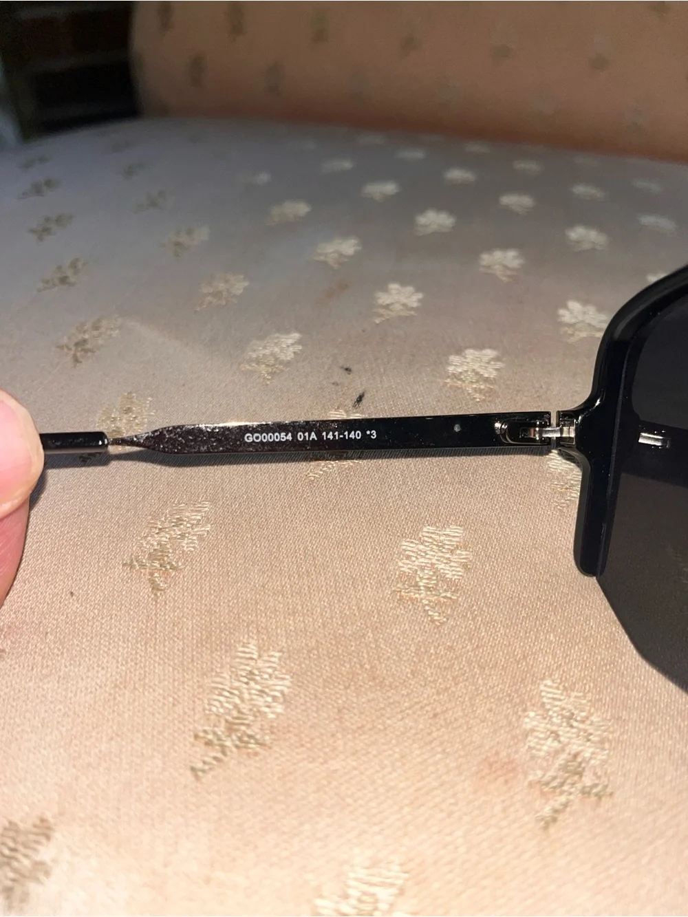 Guess outlet metal