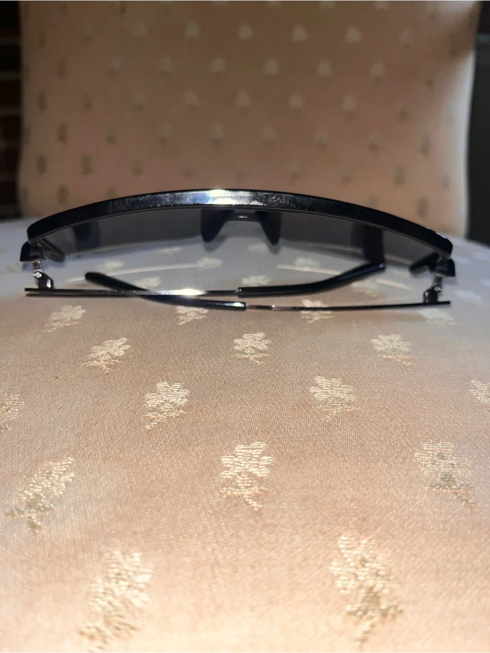 Guess outlet metal