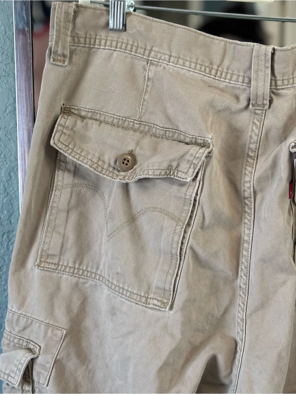 Vintage 90’s Levi’s WorkWear Tough  Men’s Khaki Cargo Shorts 38W