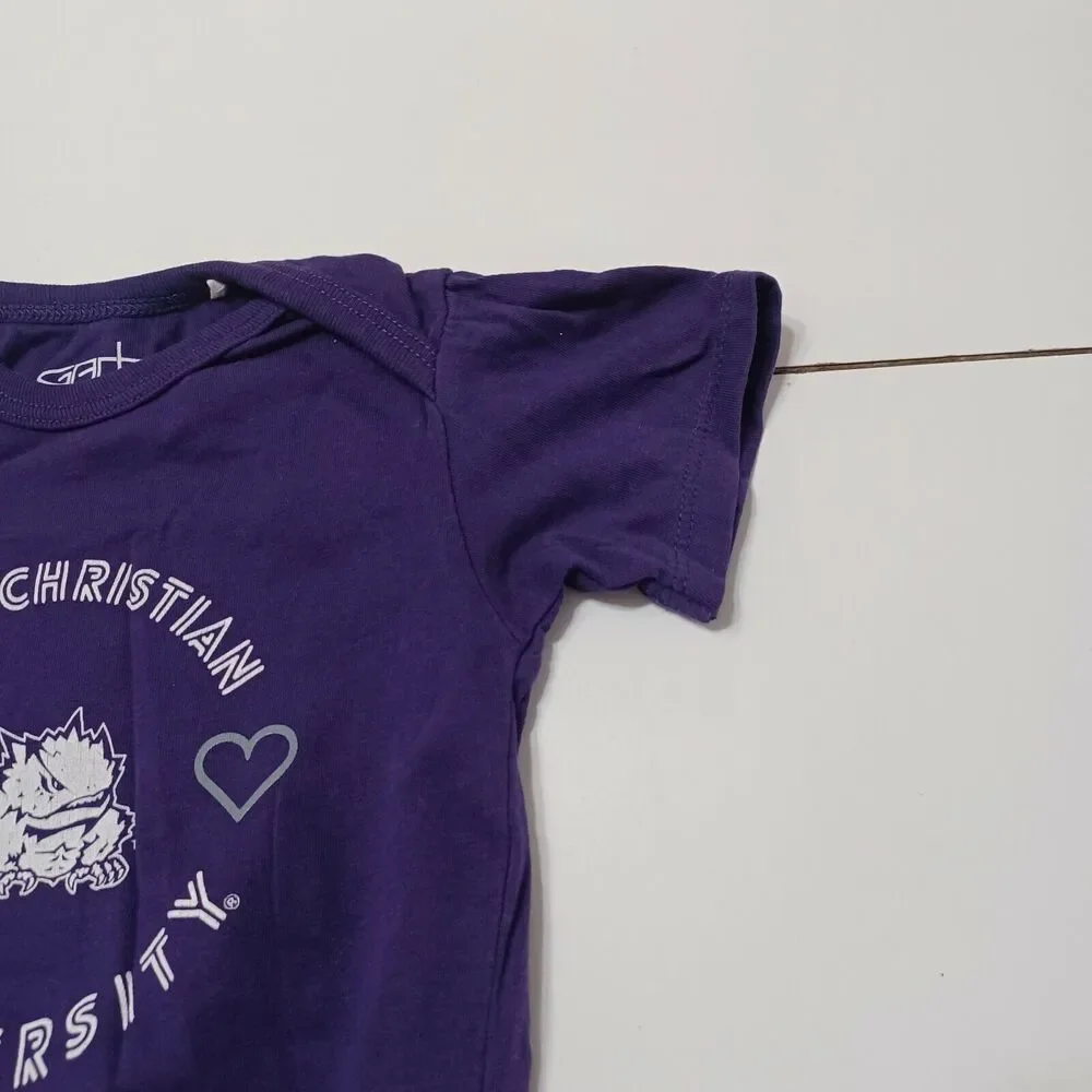 Garb tcu horned