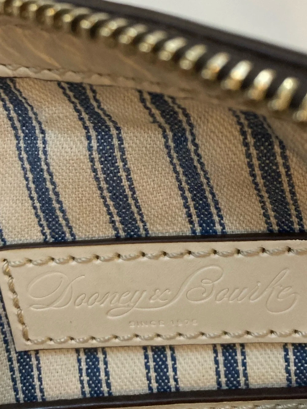 Dooney & Bourke this dooney