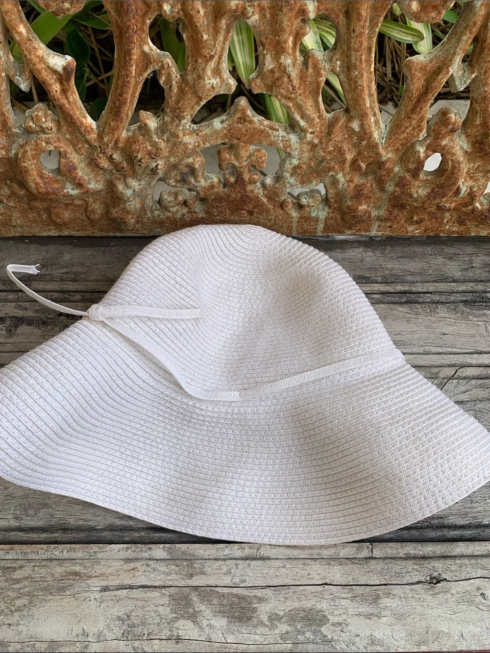 Sun N’ Sand classic cream