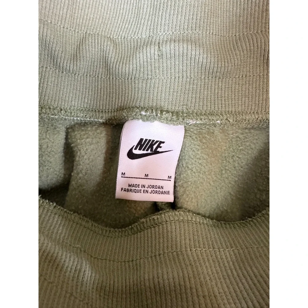 Nike embroidered ribbed