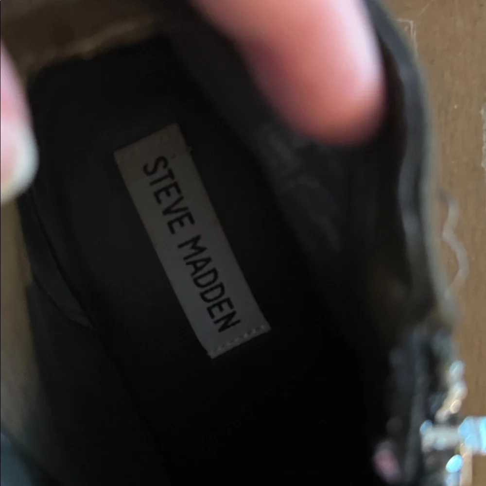 Steve Madden green camouflage