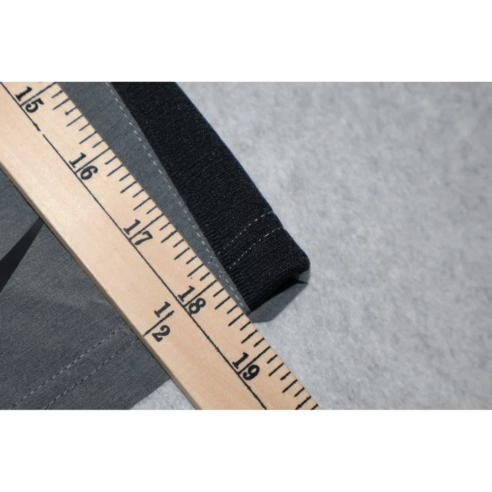Nike Shorts Mens Medium Gray Dri-Fit Standard Fit Athletic Gym 8