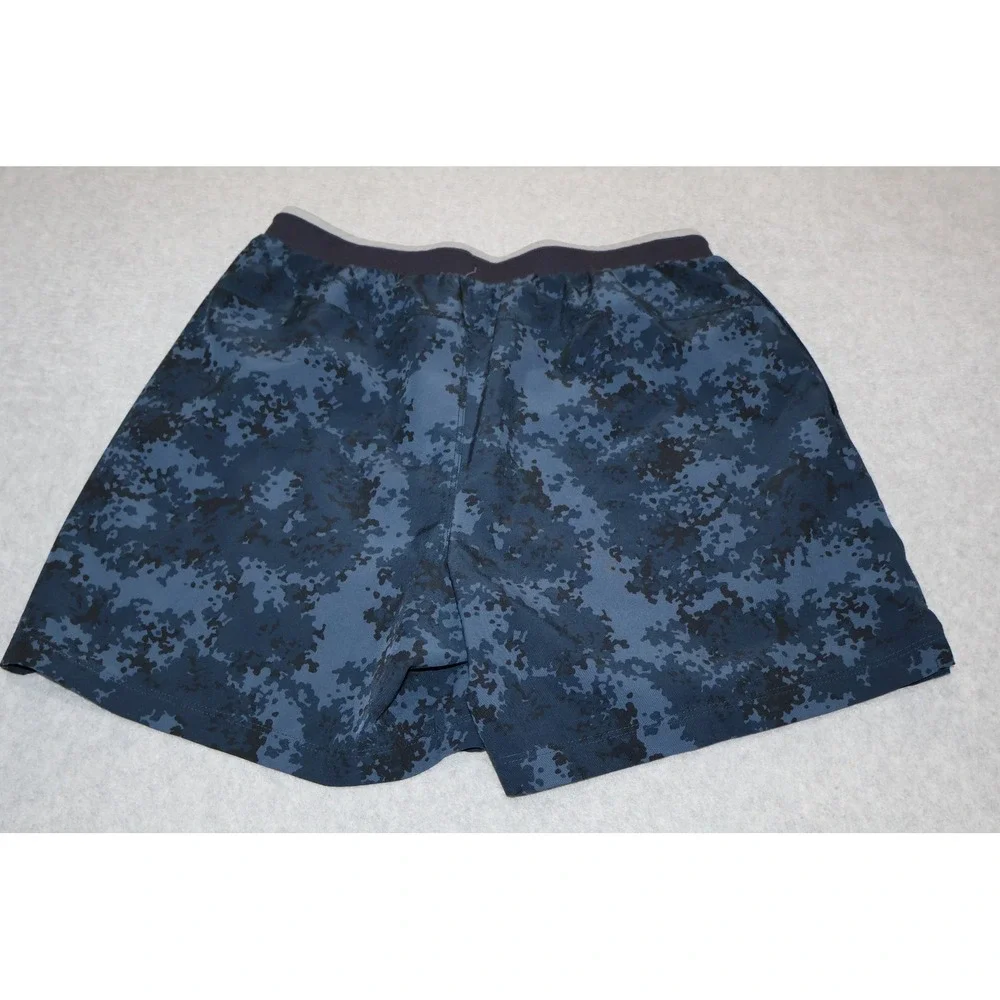Fabletics Lined Gym Shorts Mens Medium Blue Camo 5